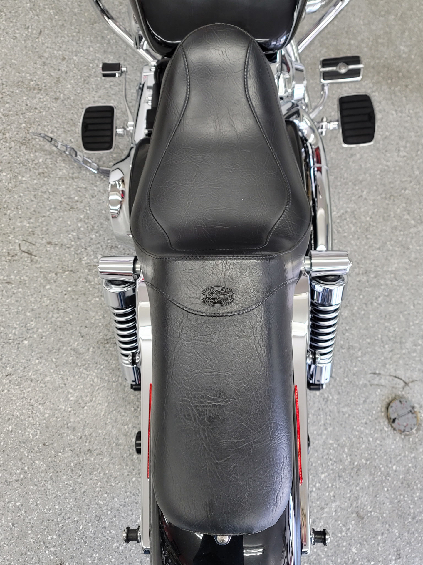 2013 Harley-Davidson Dyna® Super Glide® Custom in Lake Havasu City, Arizona - Photo 19
