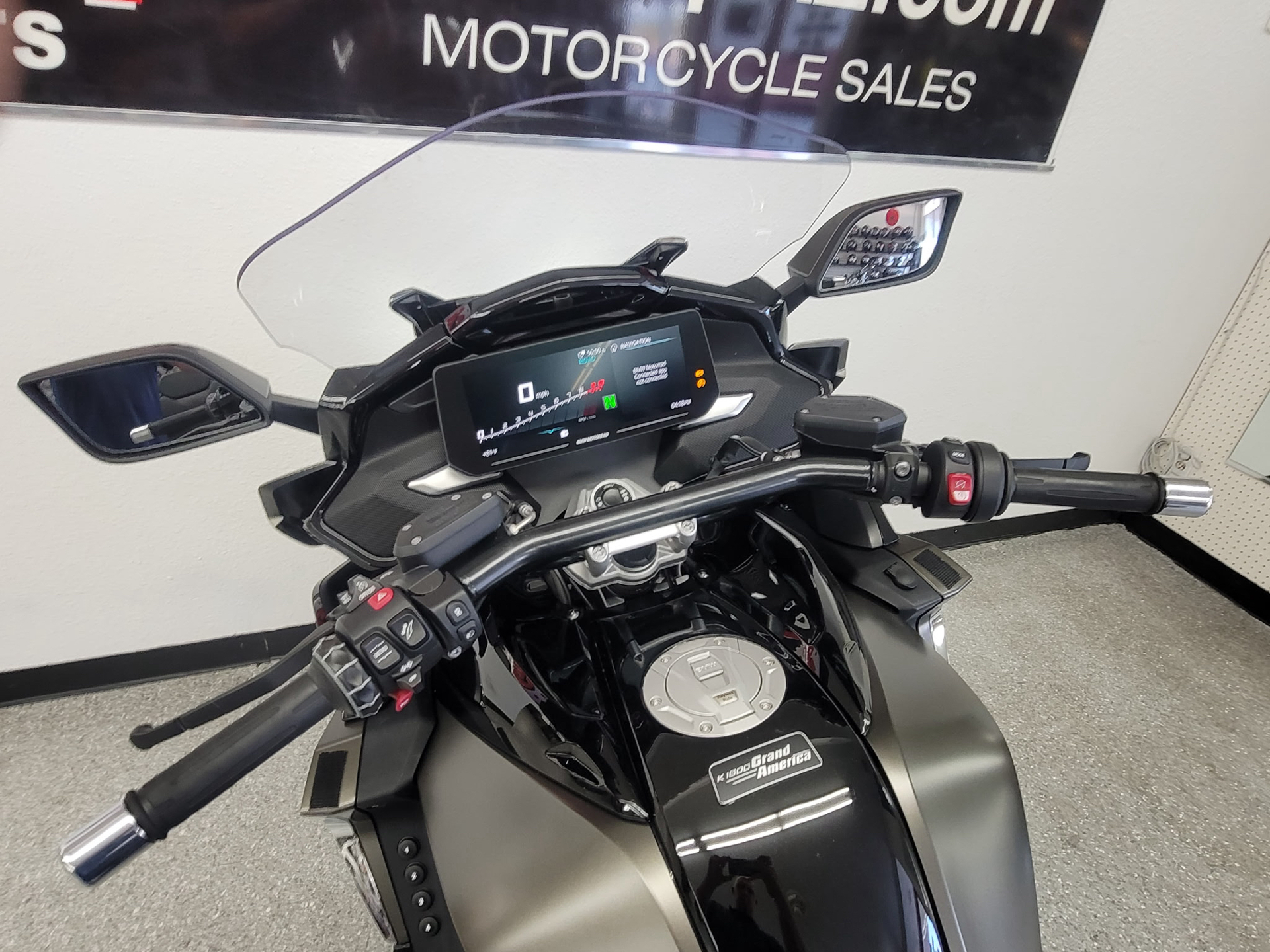 2023 BMW K 1600 Grand America in Lake Havasu City, Arizona - Photo 16